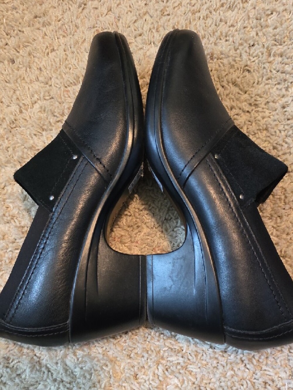 Clark's Collection Classic Black Slip-On Heel Loafers Size 11 - Picture 5 of 8